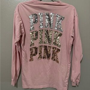 Gold sequin vs pink tee